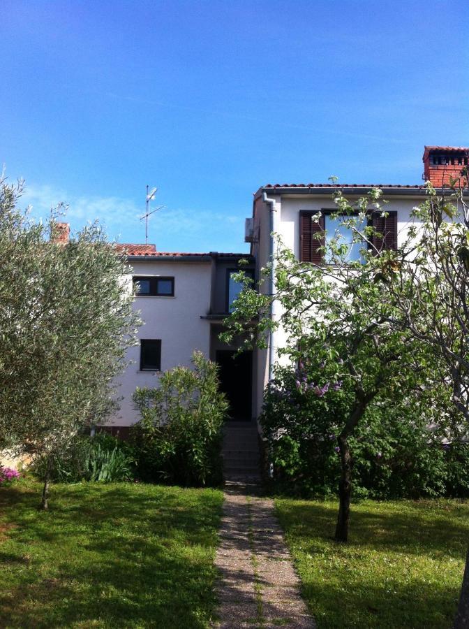 Domus Maria With Swimming Pool And Free Parking Villa Banjole Exterior foto